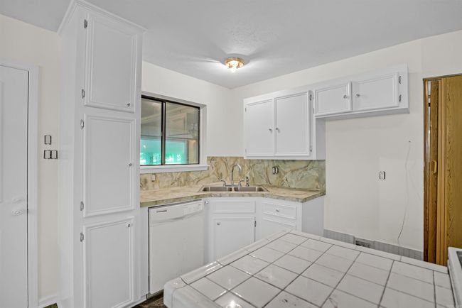 14 Thousand Oaks Cir, House other with 2 bedrooms, 2 bathrooms and null parking in Conway AR | Image 10