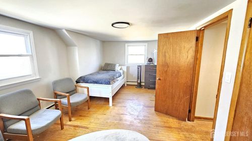 2-25 Cedar Ave, Highland Park, NJ, 08904-2101 | Card Image