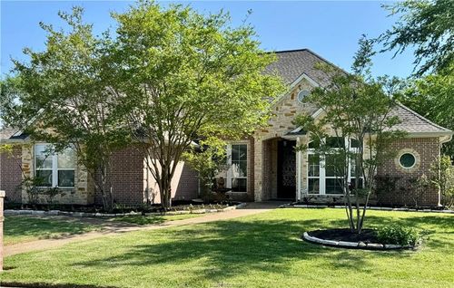 5204 Cascades Dr, College Station, TX, 77845-4633 | Card Image