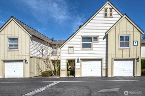 apt-b102-1600 121st St Se, Everett, WA, 98208-7910 | Card Image