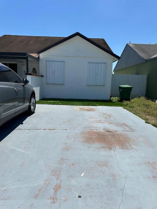 3242 Nw 203rd St, Miami Gardens, FL, 33056-1867 | Card Image