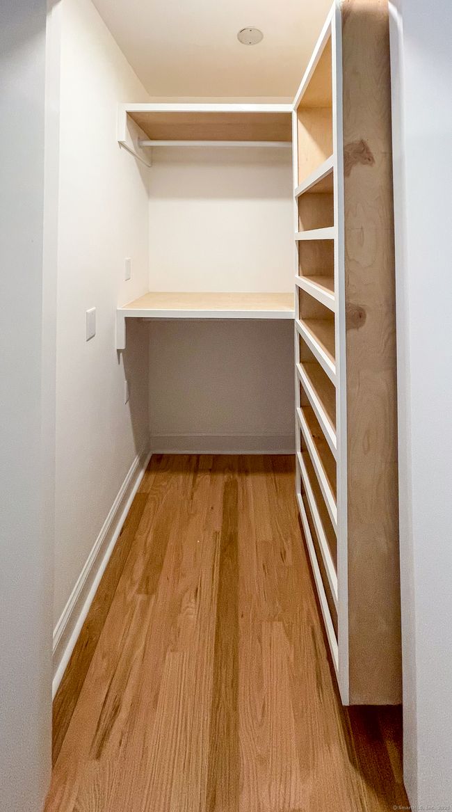 100 Truman St, Home with 3 bedrooms, 3 bathrooms and null parking in Norwalk CT | Image 18