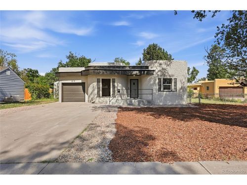 2218 Wyoming Ave, Pueblo, CO, 81004-3961 | Card Image