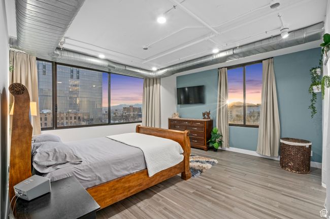 Primary Suite | Image 23