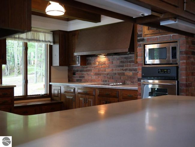 3071 N West Torch Lake Dr, House other with 4 bedrooms, 3 bathrooms and null parking in Kewadin MI | Image 9