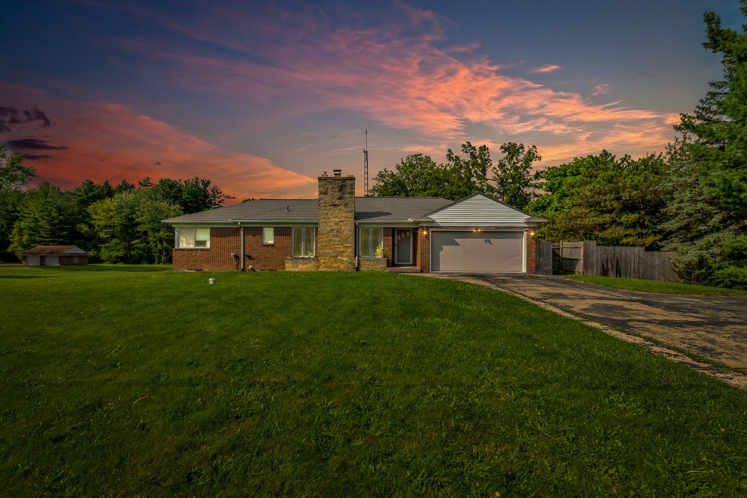 Cook Rd, Grand Blanc, MI 48439