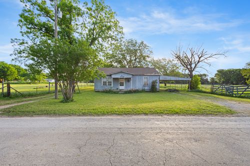 201 Proctor Ln, Sunset, TX, 76270-7181 | Card Image