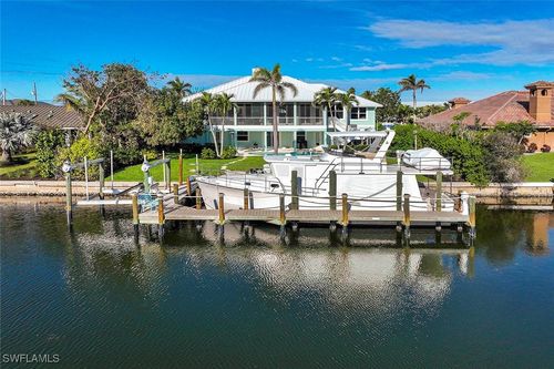 877 Limpet Dr, SANIBEL, FL, 33957-3805 | Card Image