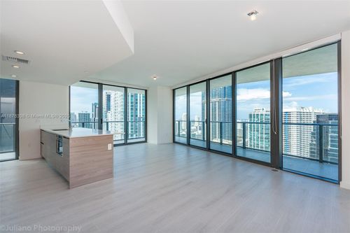 unit-3301-1300 S Miami Ave, Miami, FL, 33130-4487 | Card Image