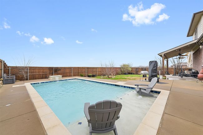 9205 Athens Dr, House other with 3 bedrooms, 3 bathrooms and null parking in Argyle TX | Image 37