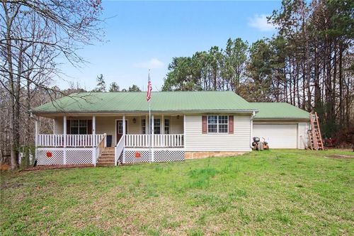 1395 Mount Carmel Rd, Newnan, GA, 30263-4208 | Card Image