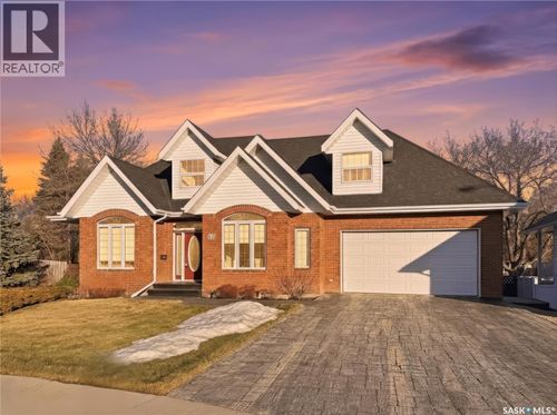 821 Wallman Pl, Swift Current, SK, S9H5C1 | Card Image