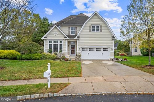 6 Buoy Dr, MOUNT LAUREL, NJ, 08054-6110 | Card Image