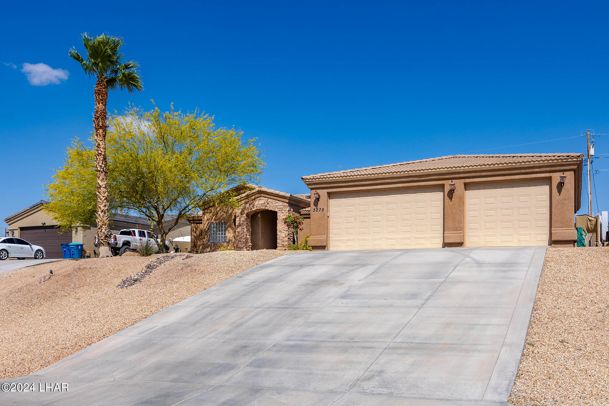 Hassayampa Dr, Lake Havasu City, AZ 86406