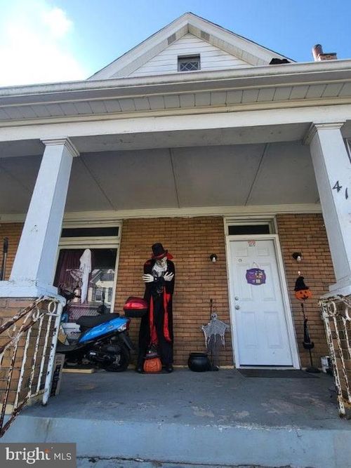 413 Delaware Street, Monessen, PA, 15062 | Card Image