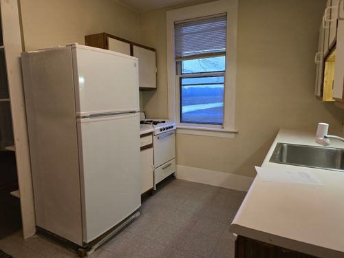 1010 Route 5, Springfield, VT, 05156-9781 | Card Image