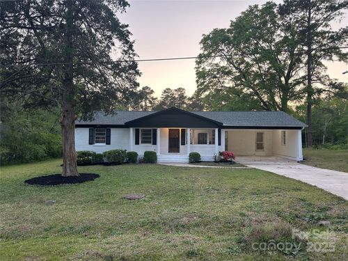 201 Harley St, Wadesboro, NC, 28170-8102 | Card Image