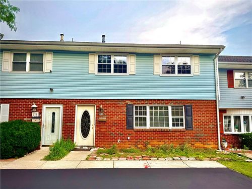 215 W Lehigh St, Bethlehem, PA, 18018-5402 | Card Image