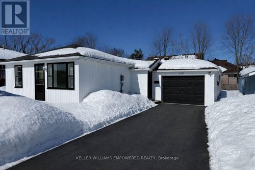 328 Little Ave, Barrie, ON, L4N2Z6 | Card Image