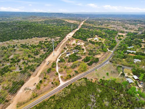 132 Fm 474, Boerne, TX, 78006-8239 | Card Image