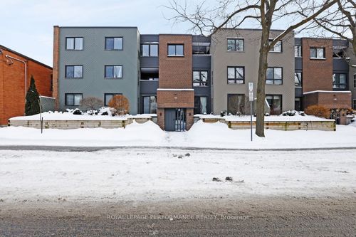 2-142 Waverley St, Ottawa, ON, K2P0V4 | Card Image