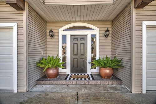 1095 Redfish St, Bayou Vista, TX, 77563-2711 | Card Image