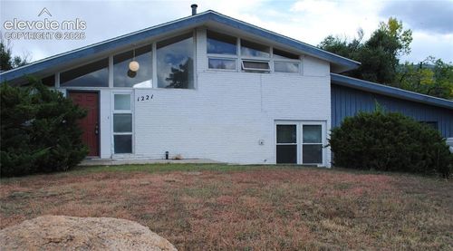 1221 La Veta Way, Colorado Springs, CO, 80905-7735 | Card Image
