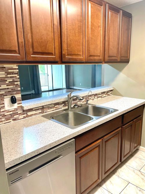 202-12930 Nicollet Ave, Burnsville, MN, 55337-3549 | Card Image