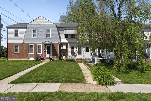 102 E Chelton Rd, BROOKHAVEN, PA, 19015-3314 | Card Image