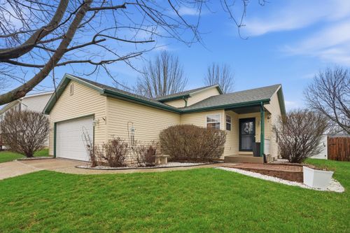 502 Killarney Ln, Valparaiso, IN, 46385-5498 | Card Image
