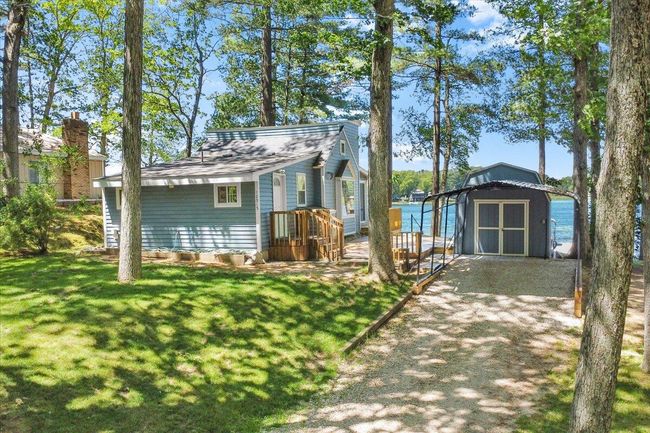 12915 E Englewright Dr, House other with 2 bedrooms, 1 bathrooms and null parking in Sand Lake MI | Image 7