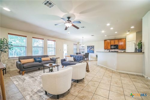 7906 Pebble Creek Dr, Georgetown, TX, 78628-3701 | Card Image