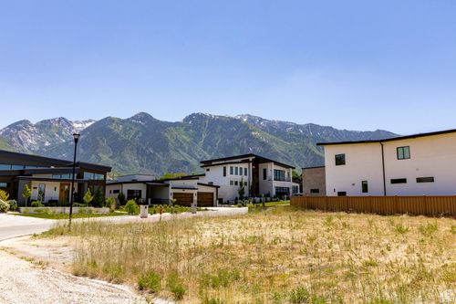 9942 Altamont Dr, Sandy, UT, 84092 | Card Image