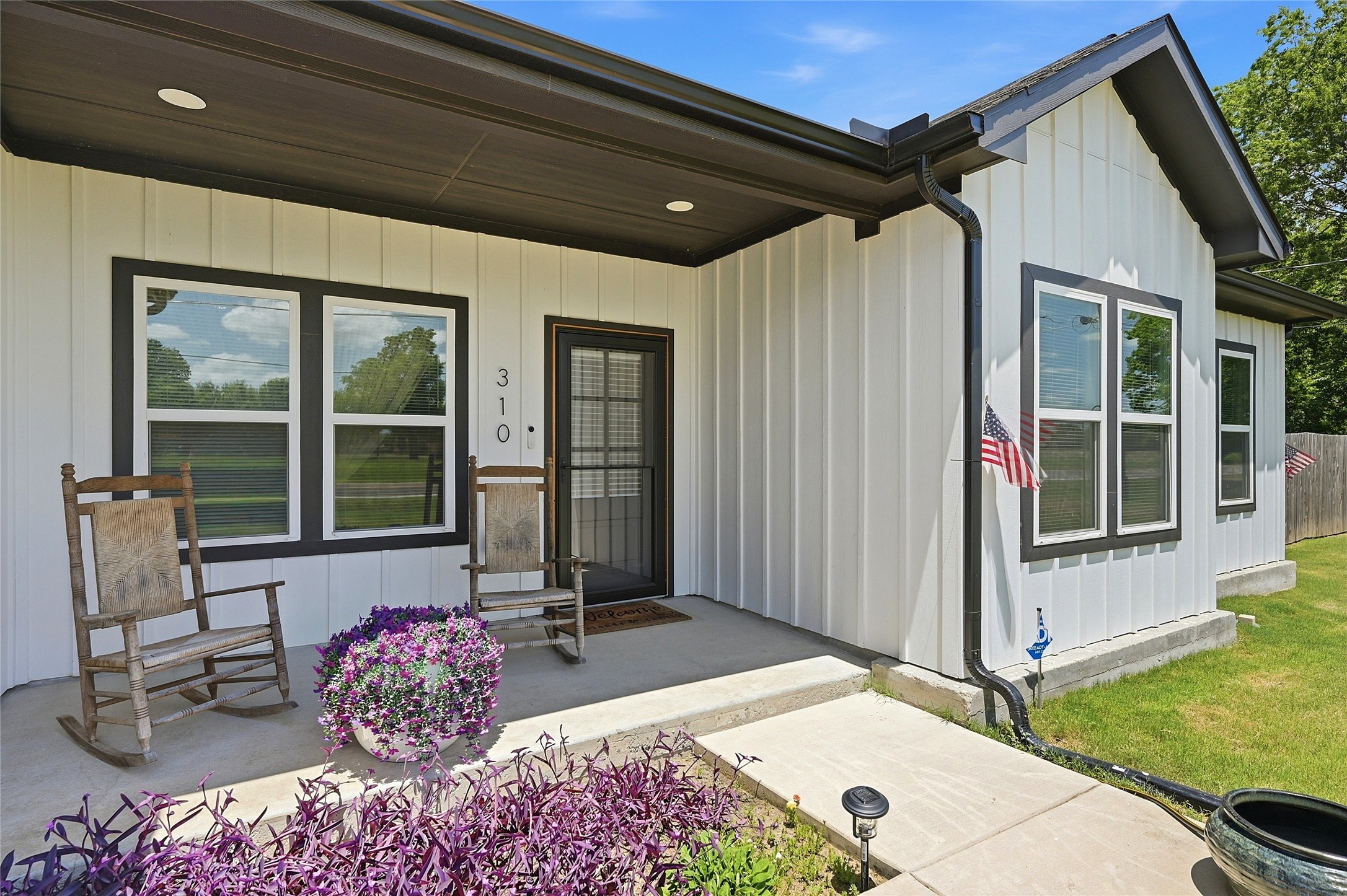 Residential in Savoy 4