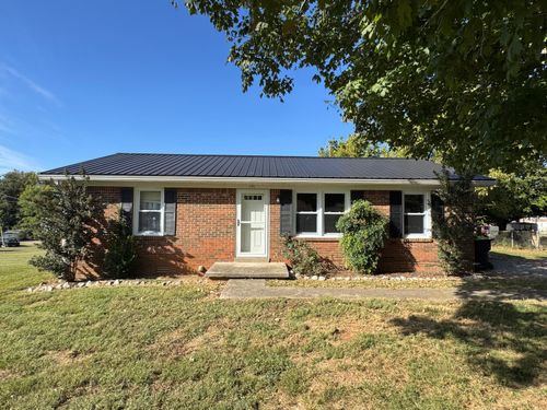 101 W Ruth Drive, Elkton, KY, 42220 | Card Image