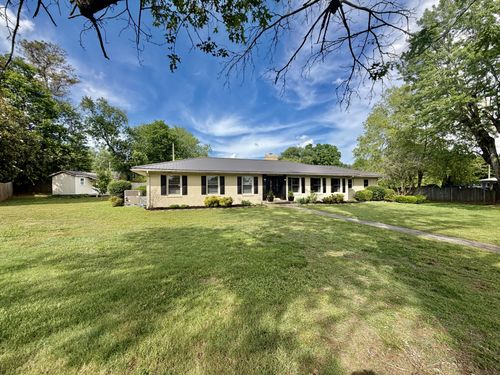 232 Admiral Cir, Lawrenceburg, TN, 38464-3550 | Card Image