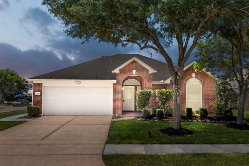 4613 Meridian Park Dr, Pearland, TX, 77584-3373 | Card Image