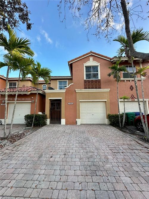 15246-15246 Sw 30th Ter, Miami, FL, 33185-5642 | Card Image