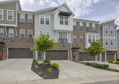 114 Blossom View Dr, Loveland, OH, 45140-9091 | Card Image