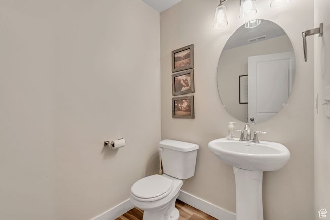 940 N Center St, Townhouse with 3 bedrooms, 3 bathrooms and 2 parking in Santaquin UT | Image 9