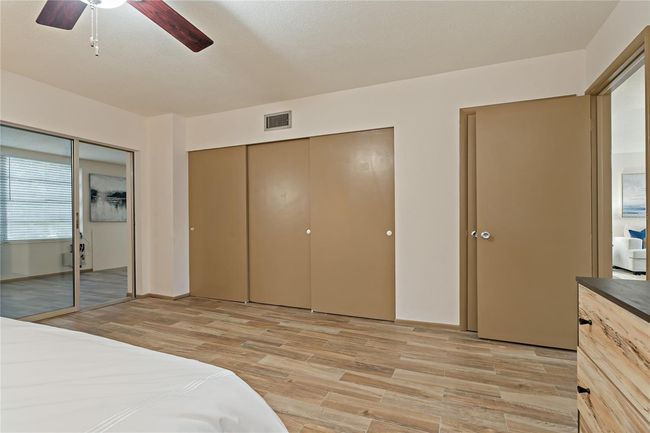APT-27 - 2071 Australia Way W, Condo with 2 bedrooms, 2 bathrooms and null parking in CLEARWATER FL | Image 19