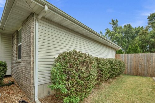 2544 S Jonathan Ave, Springfield, MO, 65807-8109 | Card Image