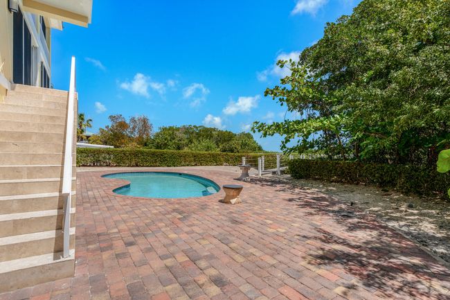 Pool | Image 48