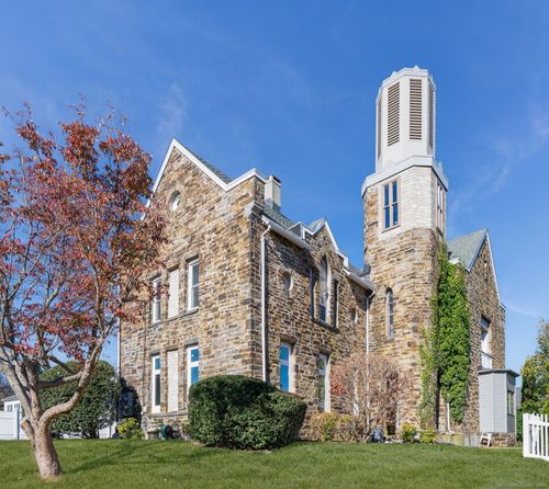 townhouse-300 Soundview Avenue, Fairfield, CT, 06825 | Card Image