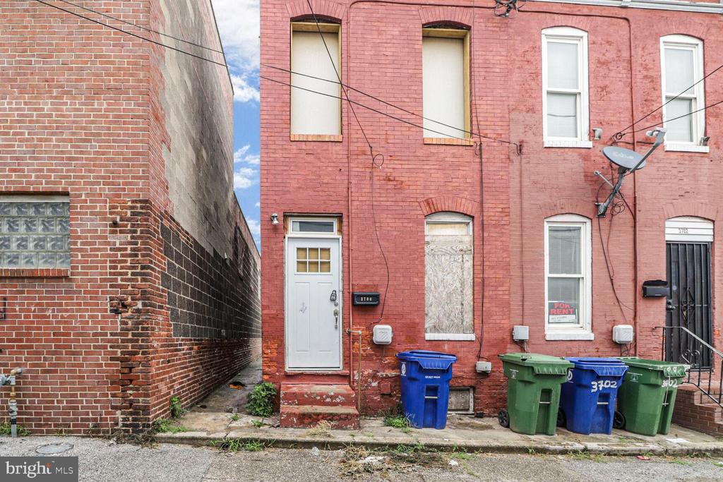 Residential in BALTIMORE