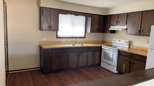 apt-2w-16640 Crescent Ave, Tinley Park, IL, 60477-1498 | Card Image