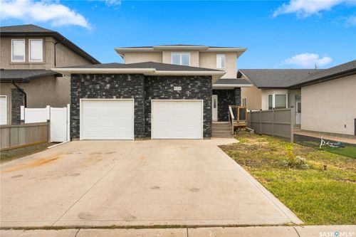 5306 Watson Way, Regina, SK, S4X4P4 | Card Image