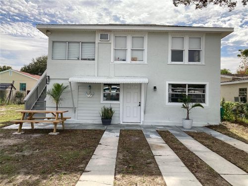 2-upstairs-634 Cypress St, TARPON SPRINGS, FL, 34689-4220 | Card Image