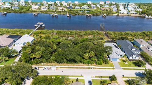 62 N Riverwalk Dr, PALM COAST, FL, 32137-1317 | Card Image