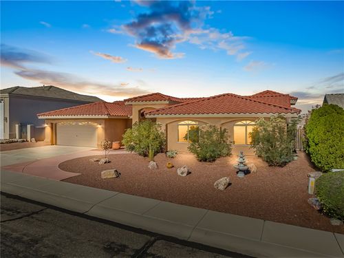 2913 Desert Vista Dr, Bullhead City, AZ, 86429-5805 | Card Image